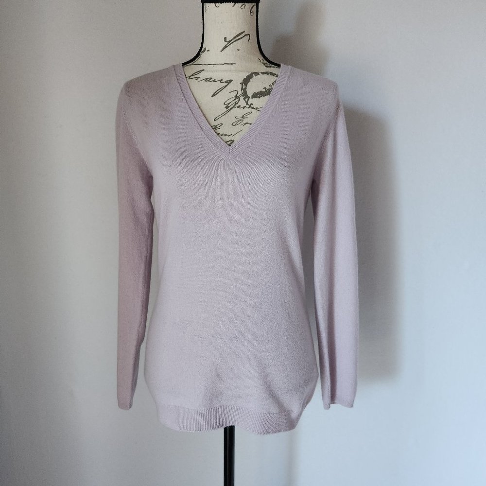 NWoT Cruciani Made in Italy Cashmere Sweater Pullover V-Neck Purple
